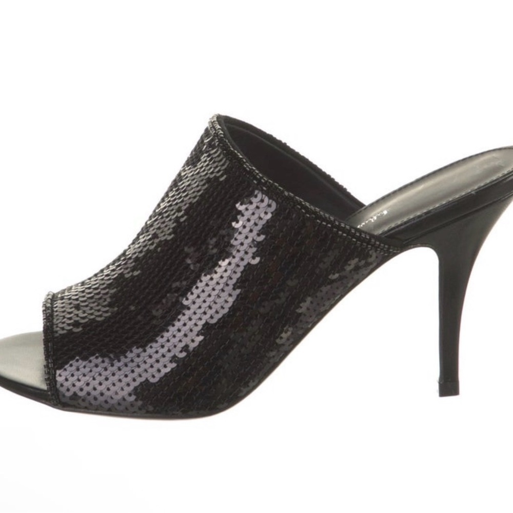 NIB Salvatore Ferragamo Black and Silver Sequin Mules